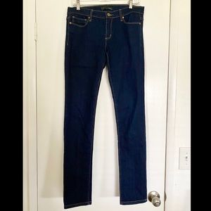 Dark wash denim skinny jeans